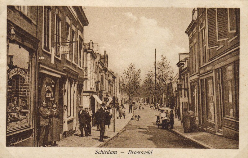 01-37 Broersveld

