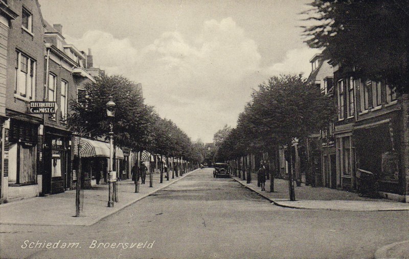 01-48 Broersveld
