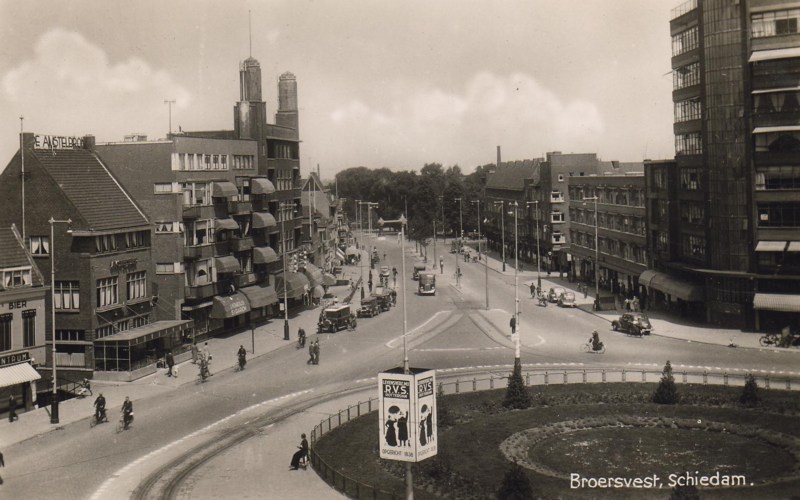 02-55 Koemarkt - Broersvest
