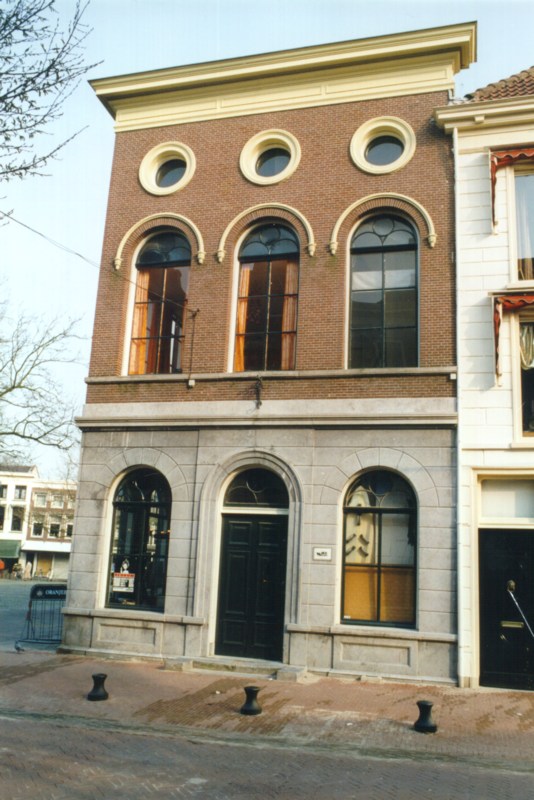 20/26 Hoogstraat 200
