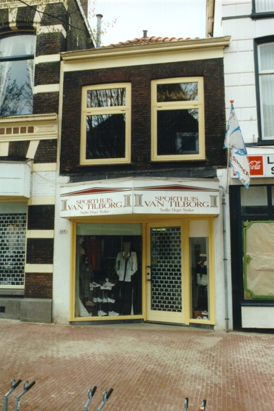 19/17 Hoogstraat 169
