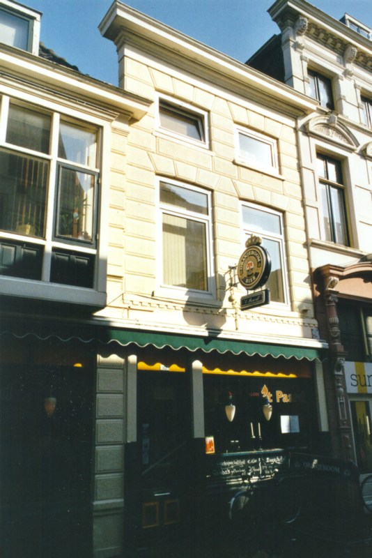 52/05 Hoogstraat 162
