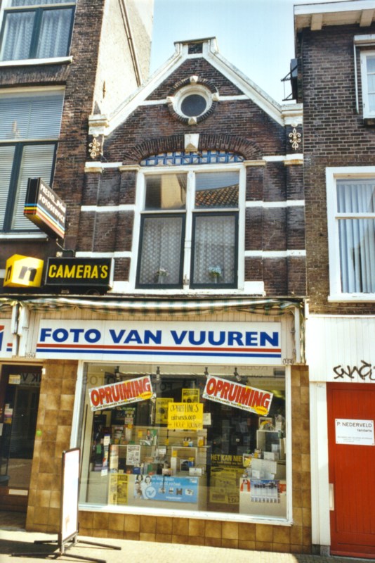 49/03 Hoogstraat 104
