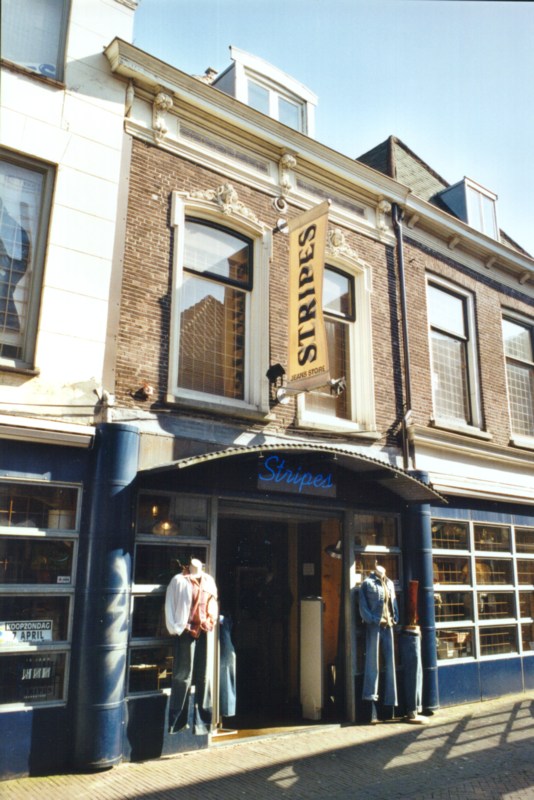 49/20 Hoogstraat 62
