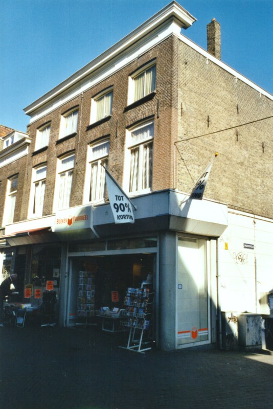 51/05 Hoogstraat 22-24
