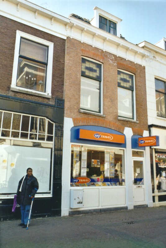 54/07 Hoogstraat 9
