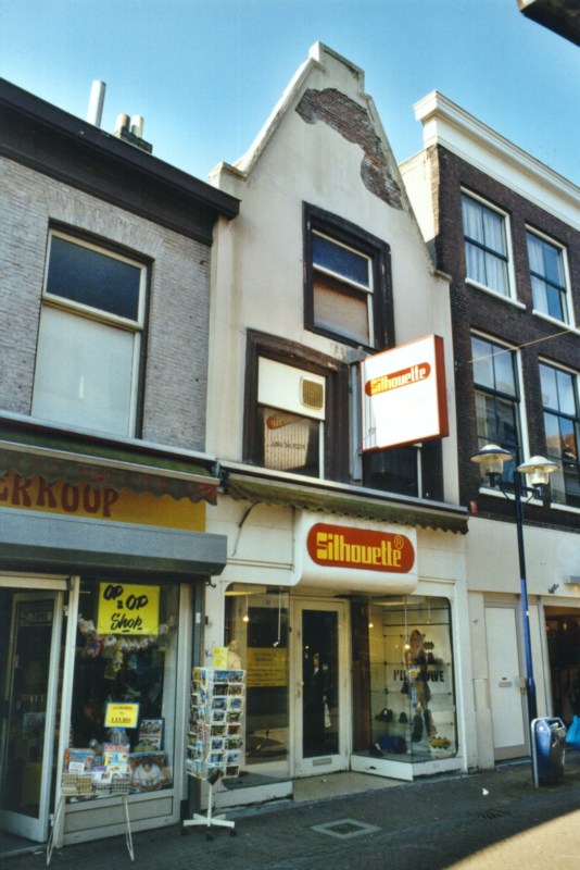 51/22 Hoogstraat 47
