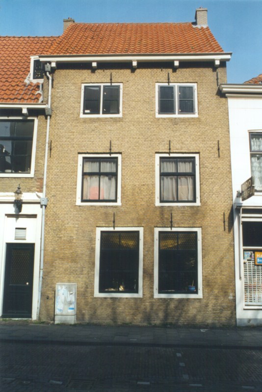 17/09 Lange Kerkstraat naast 86
