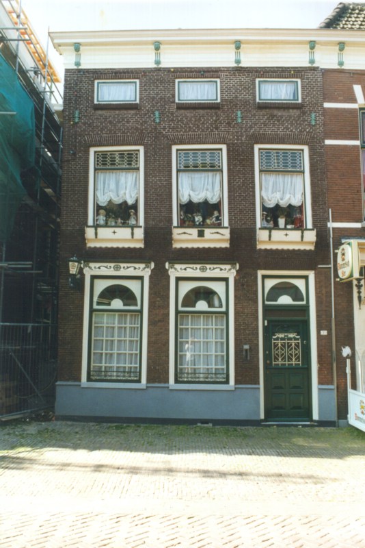 23/02 Lange Kerkstraat 31
