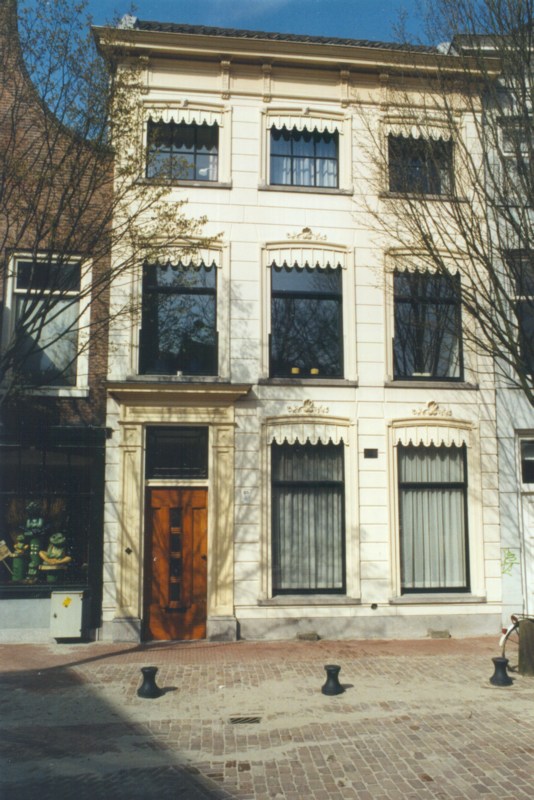 17/21 Grote Markt 25
