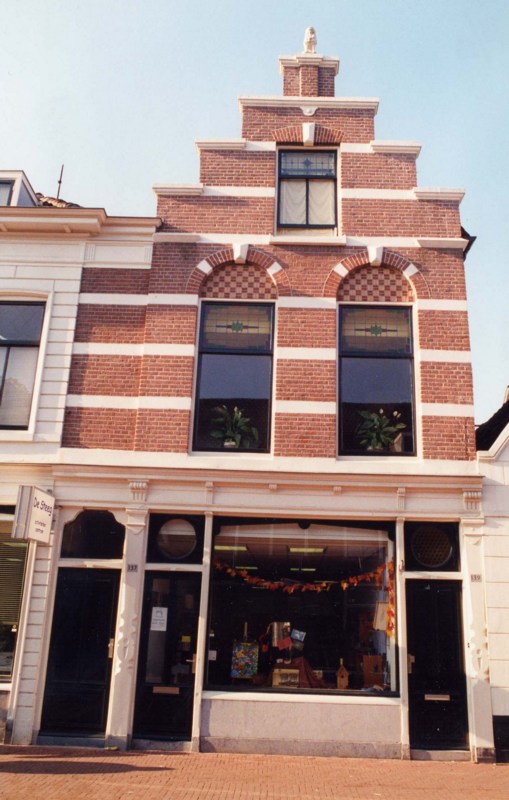 B137-99 Broersveld 137/139

