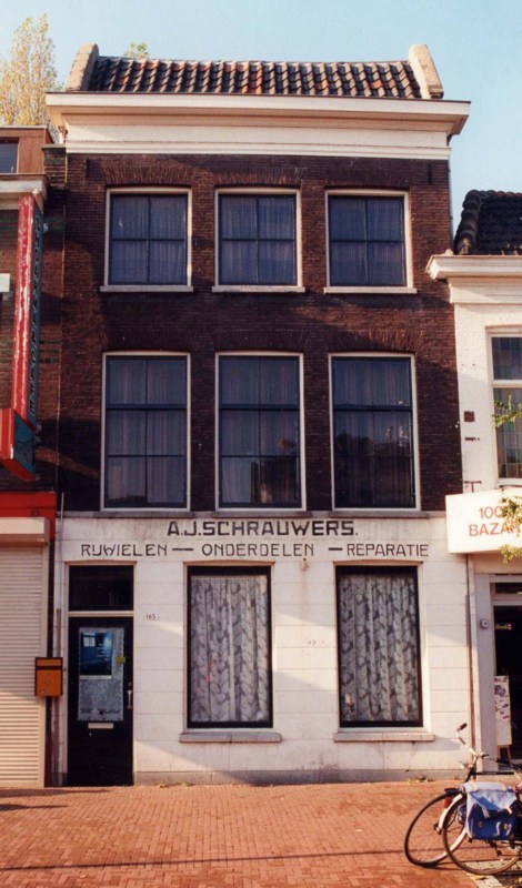 B165-99 Broersveld 165
