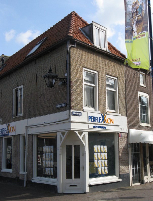 B902-09 Broersveld -
