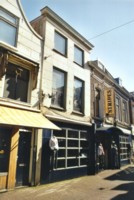 49/19 Hoogstraat 64, 27-3-2002